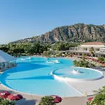 Club Esse Sunbeach מלון 4*