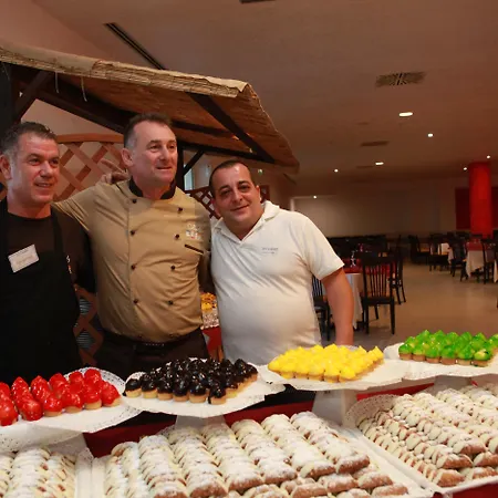 Club Esse Sunbeach فندق