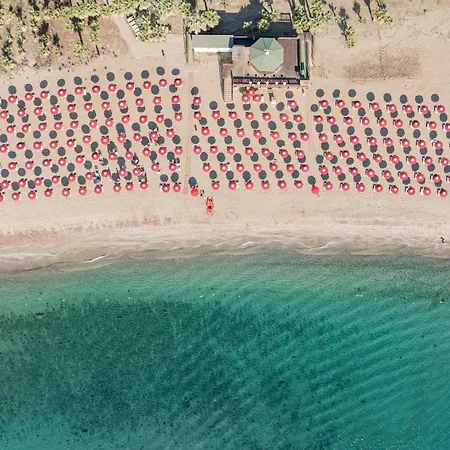 Club Esse Sunbeach ホテル 4*