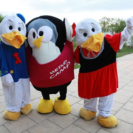 Club Esse Sunbeach فندق 4*