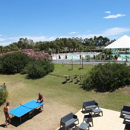 فندق Club Esse Sunbeach سكيلاتشي