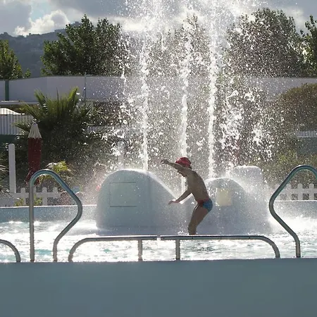 Club Esse Sunbeach 4*