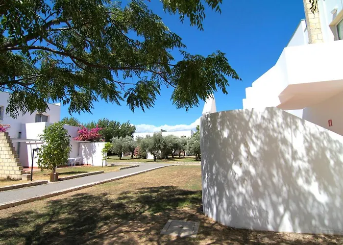 Hotel Club Esse Sunbeach 4*