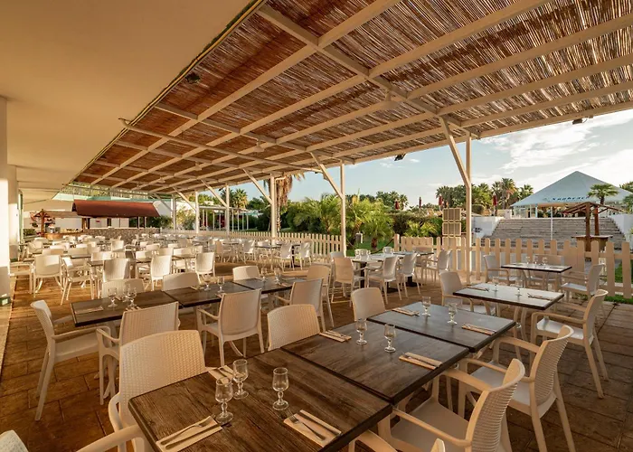 Club Esse Sunbeach 4* Squillace