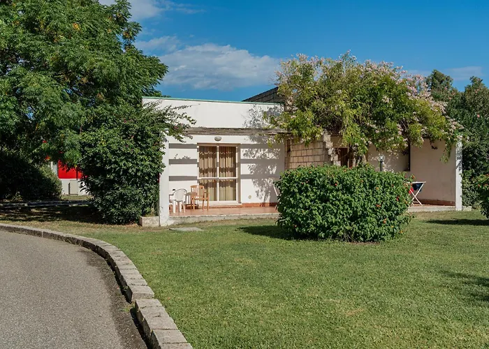 Club Esse Sunbeach Hotel 4*