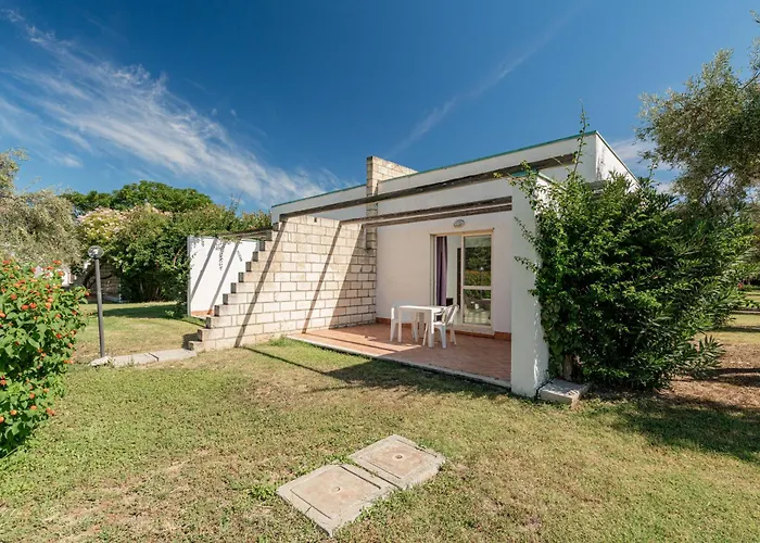 Club Esse Sunbeach Hotel 4*