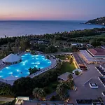 Club Esse Sunbeach 4*