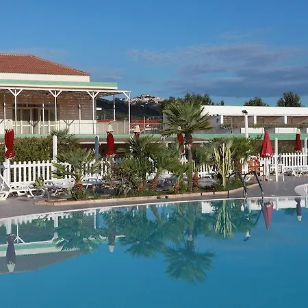 Hotel Club Esse Sunbeach 4*