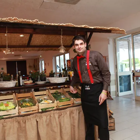 Hotel Club Esse Sunbeach