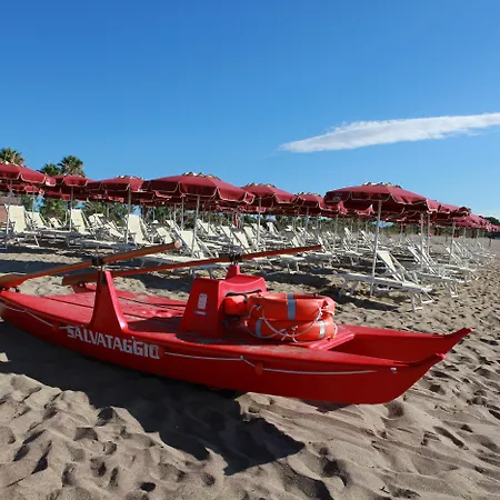 Club Esse Sunbeach 4*