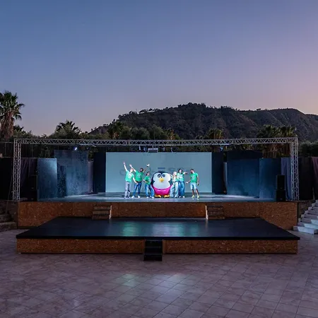 Club Esse Sunbeach Hotel Squillace