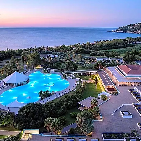 Club Esse Sunbeach 4* Squillace