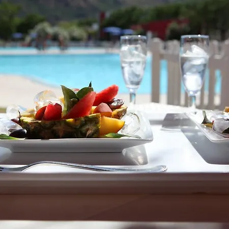Club Esse Sunbeach 4* Squillace