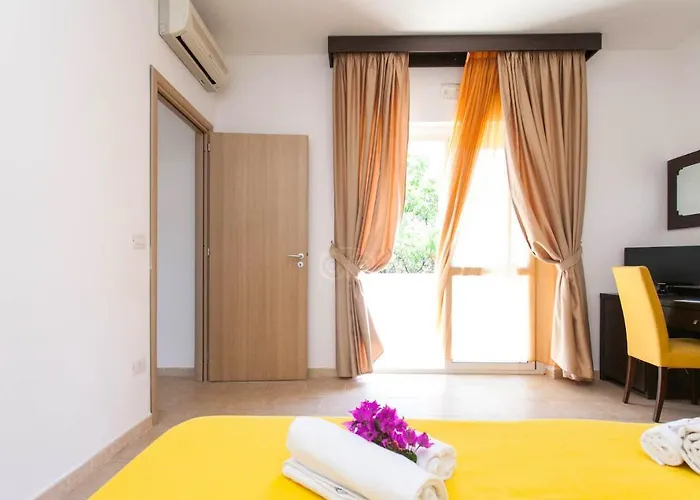 Club Esse Sunbeach Hotel Squillace