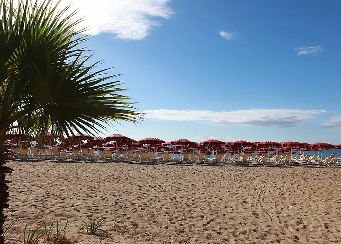 Club Esse Sunbeach Hotel