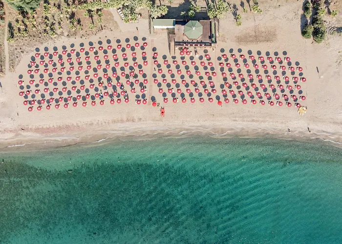 Club Esse Sunbeach Hotel 4*