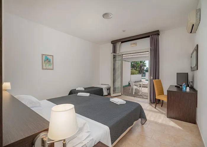 Hotel Club Esse Sunbeach