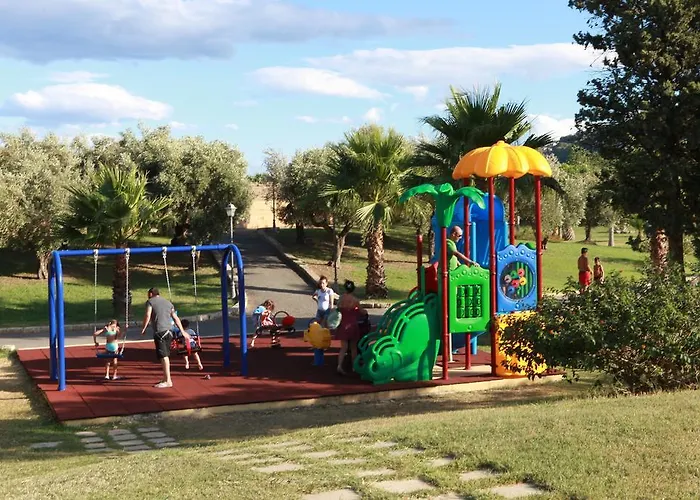 Hotel Club Esse Sunbeach 4*